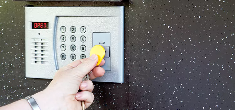 Electronic Door Lock Installation Lake Magdalene