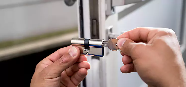 Lock Change Locksmiths Lake Magdalene